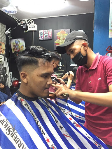Eager Barbershop Raub