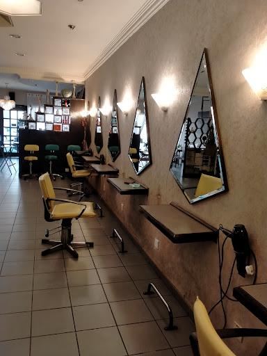 Studio B Hair And Beauty Academy
