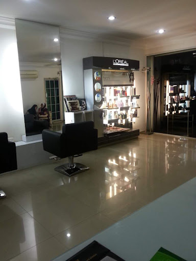 Hair Profile Dressing & Production Centre
