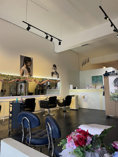Hairpunzel Hair & Beauty Salon Hairpunzel Hair & Beauty Salon