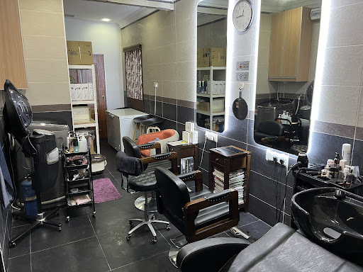 Kazzara Muslimah Hair & Beauty Saloon Kazzara Muslimah Hair & Beauty Saloon