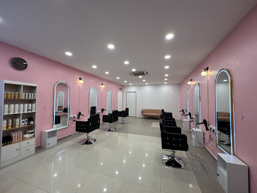 Yunnara Muslimah Salon