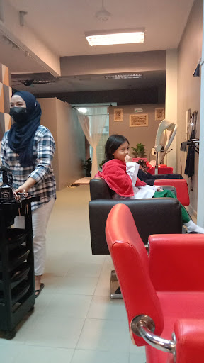Dhya Muslimah Beauty Salon Dhya Muslimah Beauty Salon