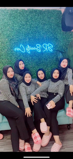 SR Beauty Care SR Beauty Care