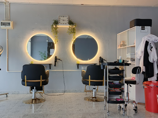 ERMA HAIR STUDIO - SALON MUSLIMAH ERMA HAIR STUDIO - SALON MUSLIMAH