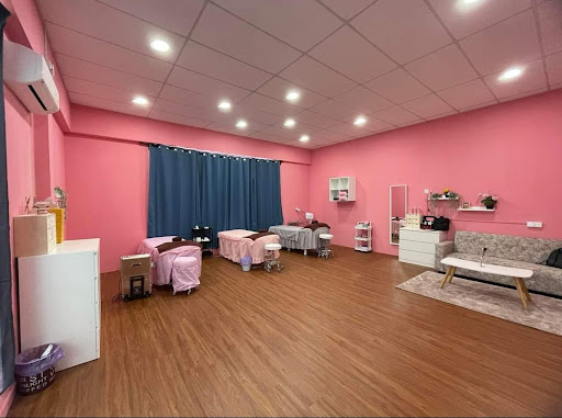 Dream Beauty House