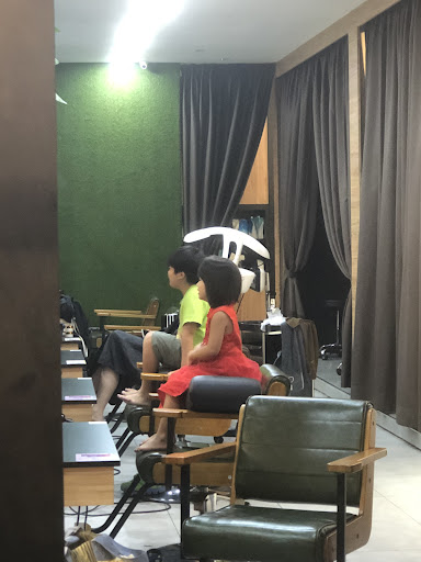 D'LUXE Studio Spa Mid Valley Southkey | JB Hair Salon D'LUXE Studio Spa Mid Valley Southkey | JB Hair Salon
