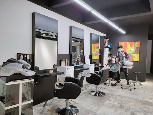 HAIRATO STUDIO