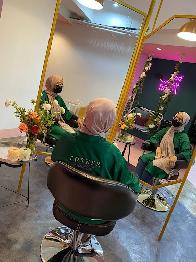 For Her Salon For Her Salon