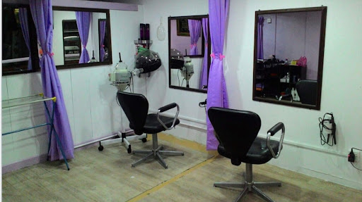 Yana Rich Hair & Beauty Saloon (Salon Muslimah) Yana Rich Hair & Beauty Saloon (Salon Muslimah)