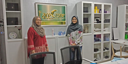 Muslimah Salon & Kecantikan Taman Melati Muslimah Salon & Kecantikan Taman Melati