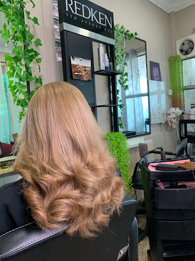 Lala Hair Salon Muslimah (specially for woman only) (home landed)