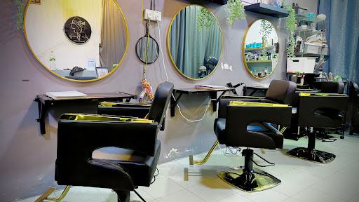 Nur Beauty Salon (Salon Rambut Muslimah & Aina Beauty Salon & Spa) Nur Beauty Salon (Salon Rambut Muslimah & Aina Beauty Salon & Spa)